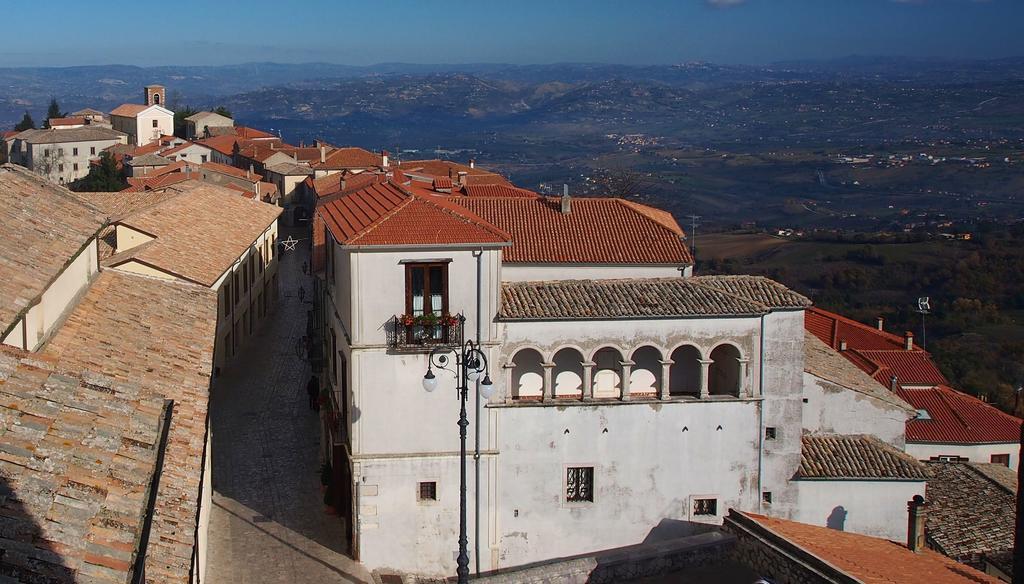Bed and Breakfast Palazzo Ruggiero Montefusco Esterno foto