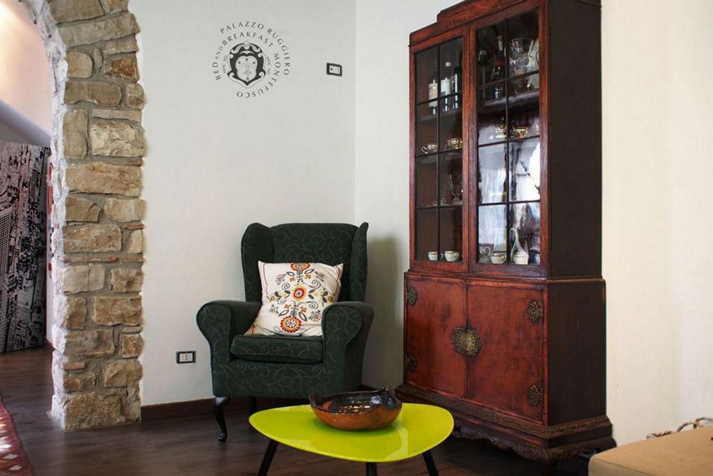 Bed and Breakfast Palazzo Ruggiero Montefusco Esterno foto